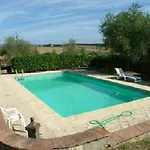 Bucciano, Casa Il Fienile Holiday home